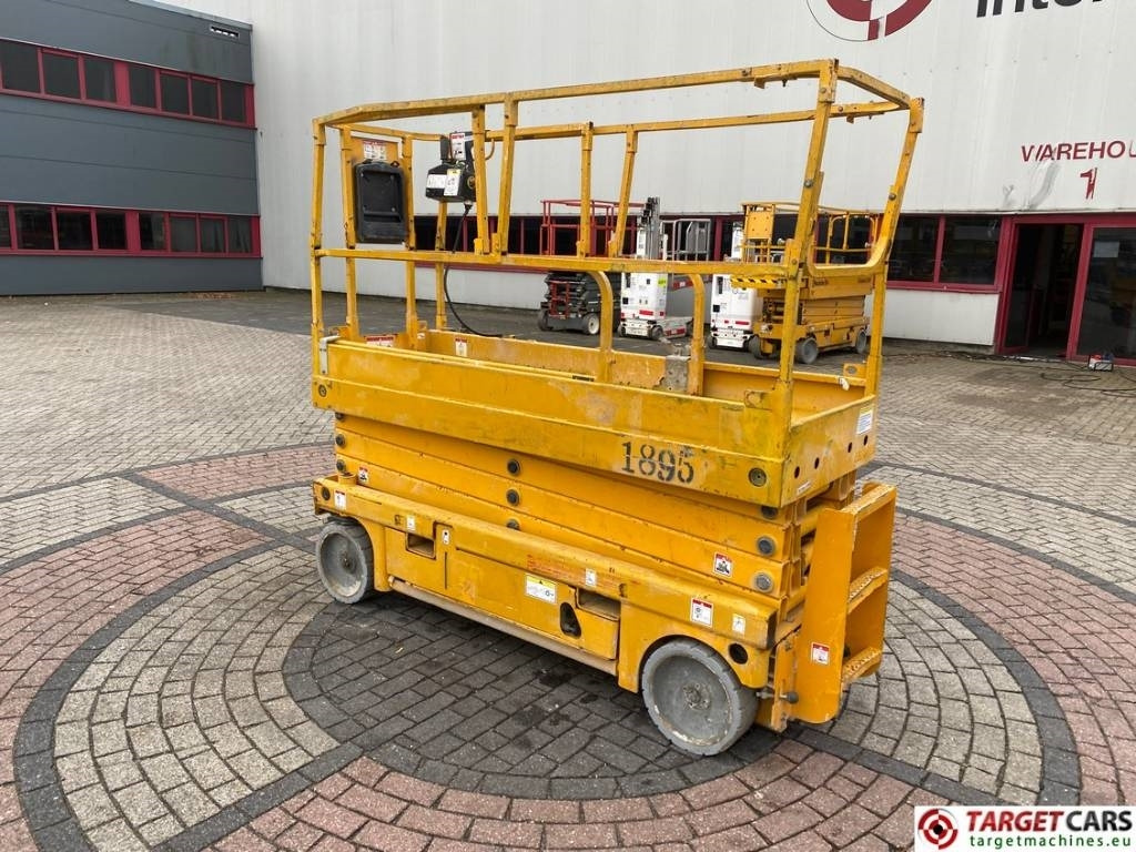 Haulotte Compact 10N Electric Scissor Work Lift 1000cm - Plataforma de Tijera/ Plataforma de tesoura: foto 4 Haulotte Compact 10N Electric Scissor Work Lift 1000cm - Plataforma de Tijera/ Plataforma de tesoura: foto 4