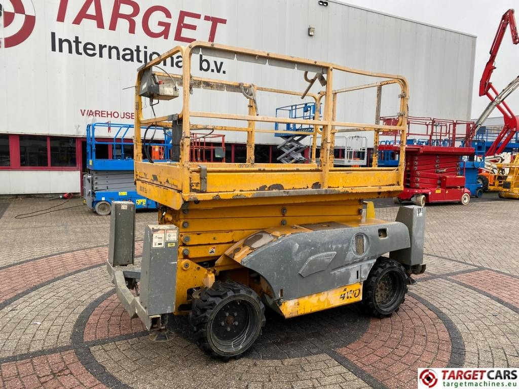 Haulotte Compact 12DX Diesel 4x4 Scissor Work Lift 1206cm - Plataforma de Tijera/ Plataforma de tesoura: foto 1 Haulotte Compact 12DX Diesel 4x4 Scissor Work Lift 1206cm - Plataforma de Tijera/ Plataforma de tesoura: foto 1