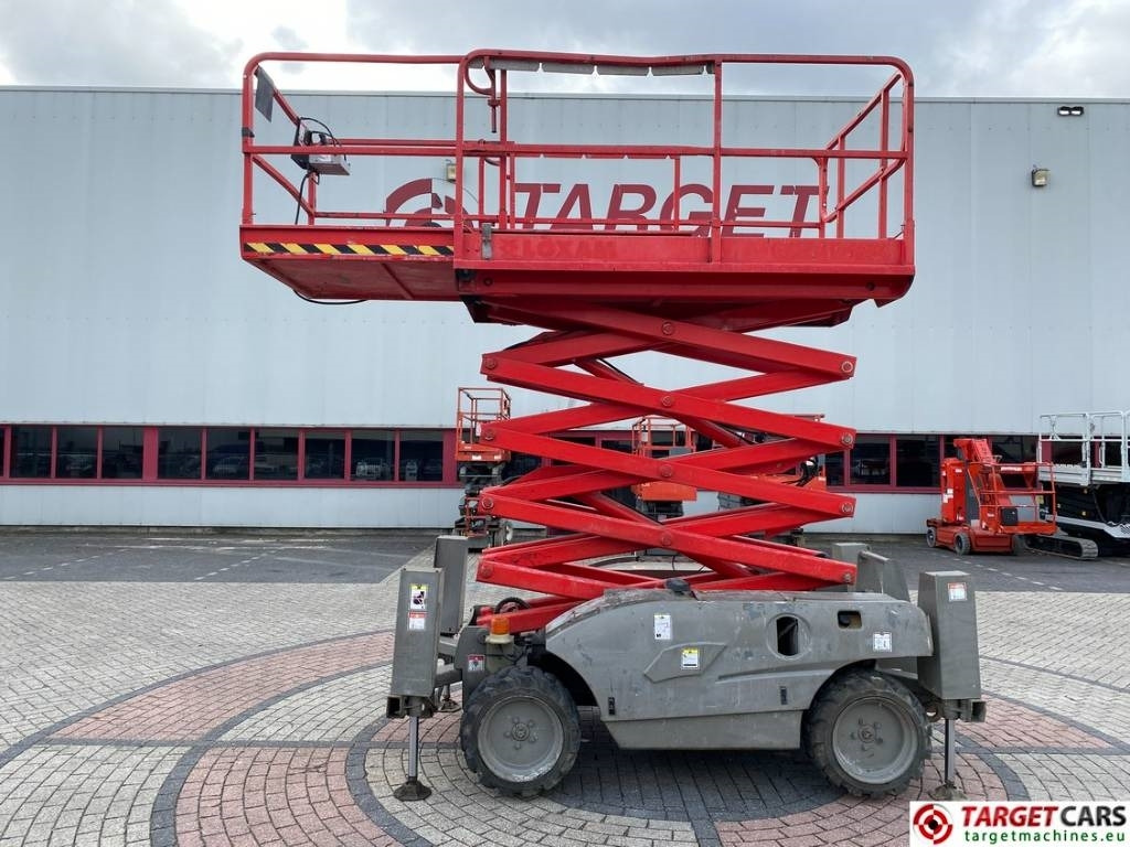 Haulotte Compact 12DX Diesel 4x4 Scissor Work Lift 1206cm  - Plataforma de Tijera/ Plataforma de tesoura: foto 5 Haulotte Compact 12DX Diesel 4x4 Scissor Work Lift 1206cm  - Plataforma de Tijera/ Plataforma de tesoura: foto 5