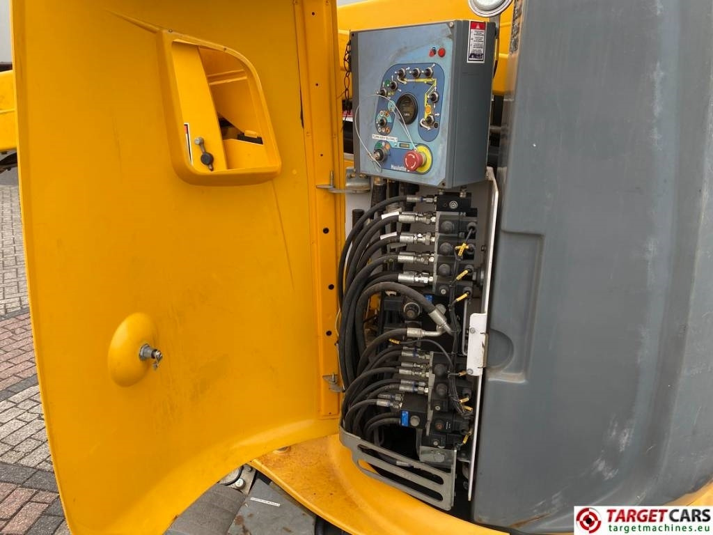Plataforma articulada Haulotte HA12CJ+ Electric Articulated Boom Work Lift 1168cm: foto 13