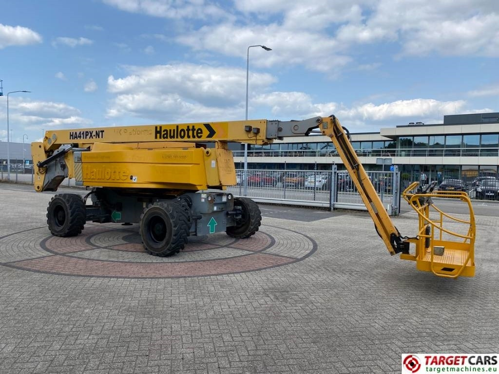 Haulotte HA41PX NT Diesel 4x4 Articulated Boom Lift 4100cm - Plataforma articulada: foto 2 Haulotte HA41PX NT Diesel 4x4 Articulated Boom Lift 4100cm - Plataforma articulada: foto 2