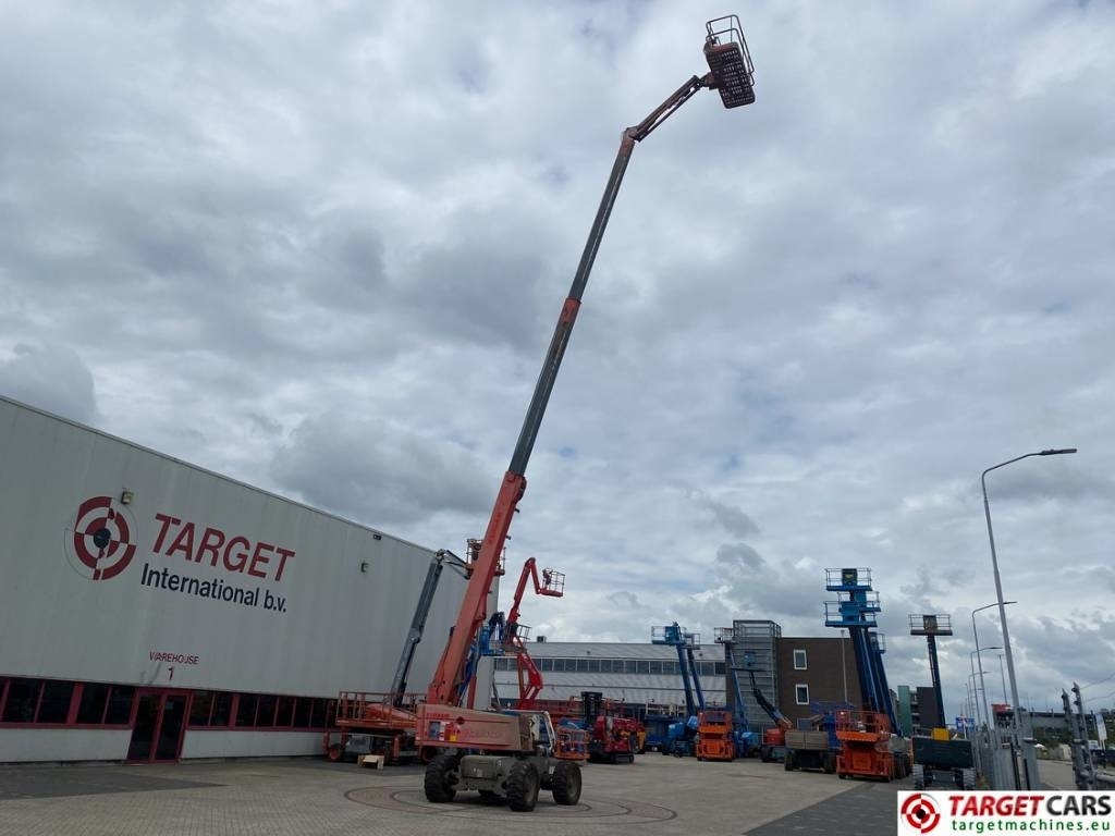 Plataforma telescópica Haulotte HT23RTJ Telescopic 4x4x4 Diesel Boom Lift 2260cm: foto 6 Plataforma telescópica Haulotte HT23RTJ Telescopic 4x4x4 Diesel Boom Lift 2260cm: foto 6