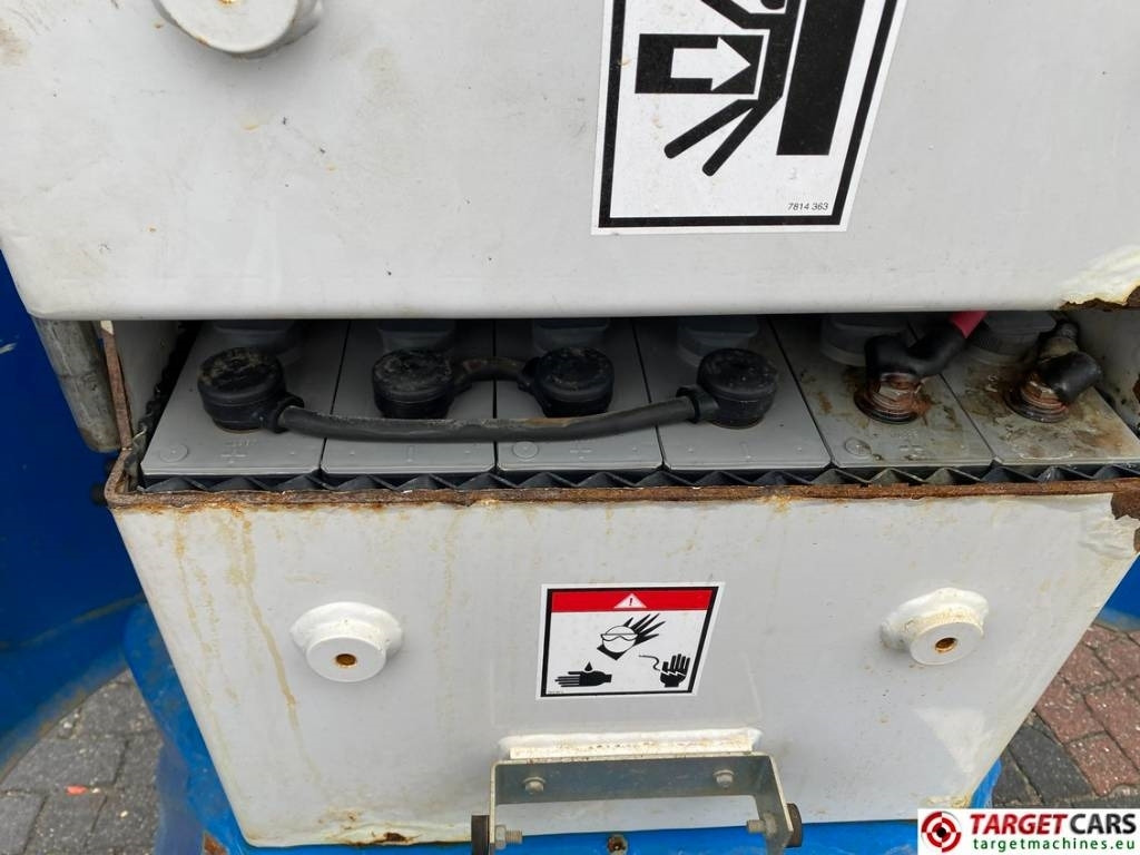 Plataforma de mastro vertical Haulotte Star 10 Electric Vertical Mast Work Lift 1000cm: foto 16 Plataforma de mastro vertical Haulotte Star 10 Electric Vertical Mast Work Lift 1000cm: foto 16