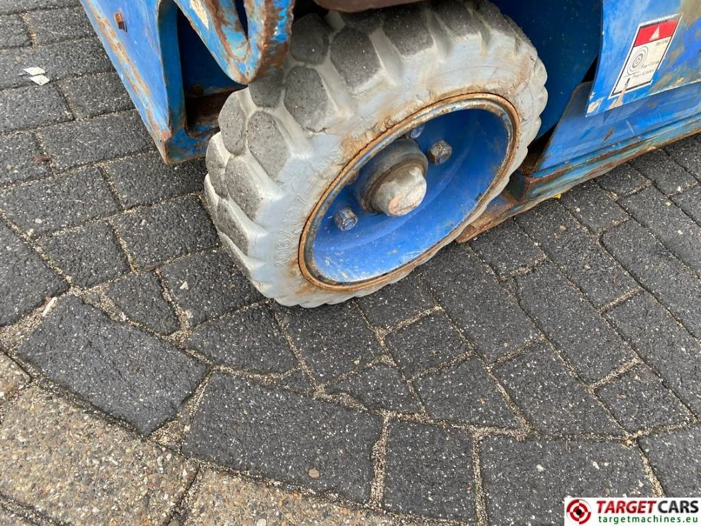 Plataforma de mastro vertical Haulotte Star 10 Electric Vertical Mast Work Lift 1000cm: foto 23 Plataforma de mastro vertical Haulotte Star 10 Electric Vertical Mast Work Lift 1000cm: foto 23