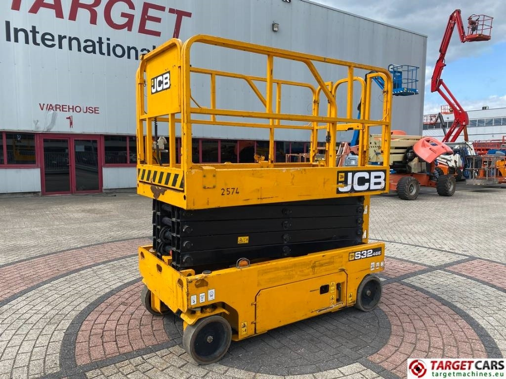 JCB S3246E Electric Scissor Work Lift 1200cm - Plataforma de Tijera/ Plataforma de tesoura: foto 1 JCB S3246E Electric Scissor Work Lift 1200cm - Plataforma de Tijera/ Plataforma de tesoura: foto 1