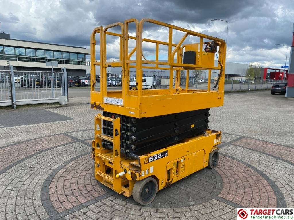 JCB S3246E Electric Scissor Work Lift 1200cm - Plataforma de Tijera/ Plataforma de tesoura: foto 3 JCB S3246E Electric Scissor Work Lift 1200cm - Plataforma de Tijera/ Plataforma de tesoura: foto 3