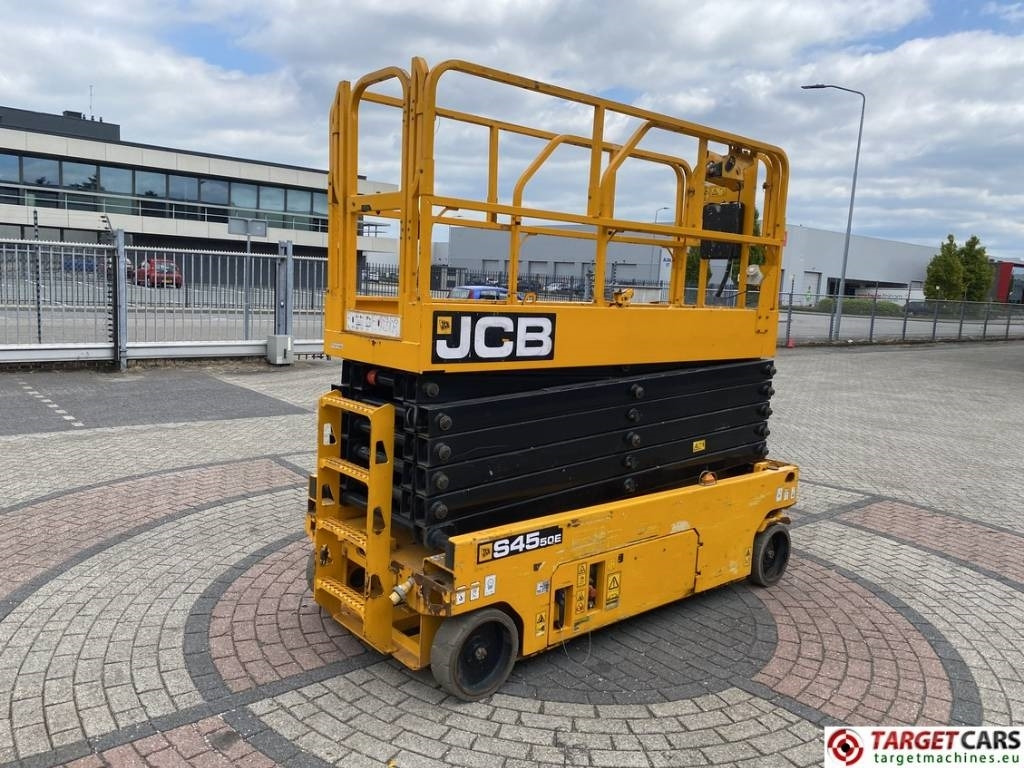 JCB S4550E Electric Scissor Work Lift 1580cm - Plataforma de Tijera/ Plataforma de tesoura: foto 3 JCB S4550E Electric Scissor Work Lift 1580cm - Plataforma de Tijera/ Plataforma de tesoura: foto 3