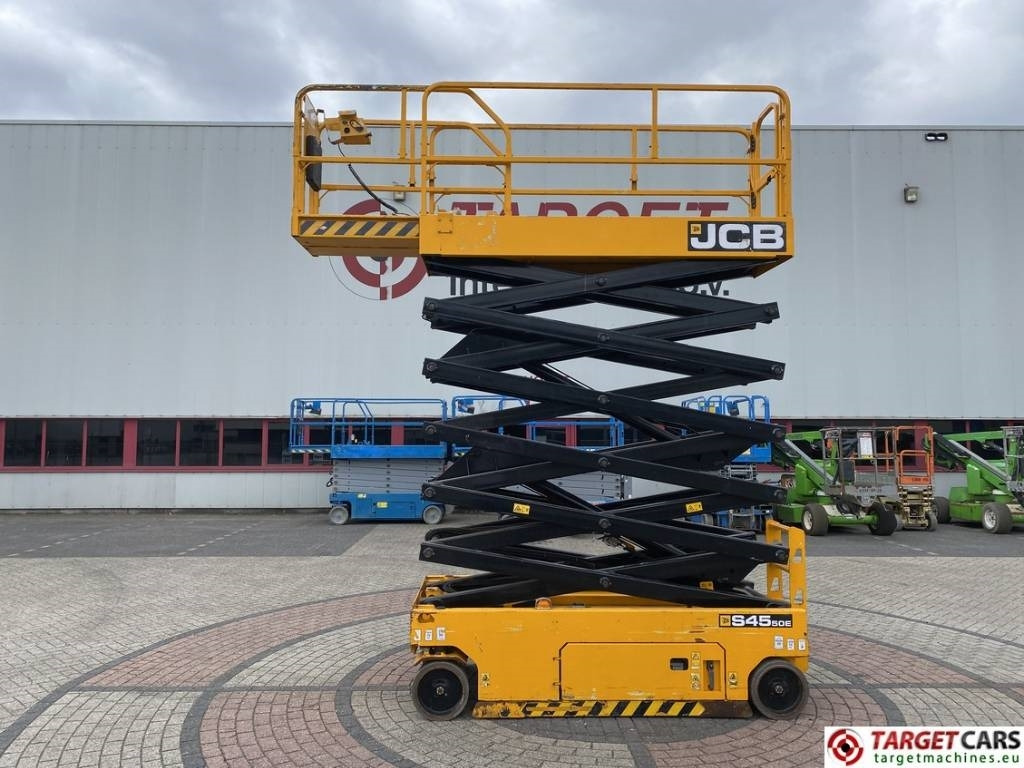 JCB S4550E Electric Scissor Work Lift 1580cm - Plataforma de Tijera/ Plataforma de tesoura: foto 5 JCB S4550E Electric Scissor Work Lift 1580cm - Plataforma de Tijera/ Plataforma de tesoura: foto 5