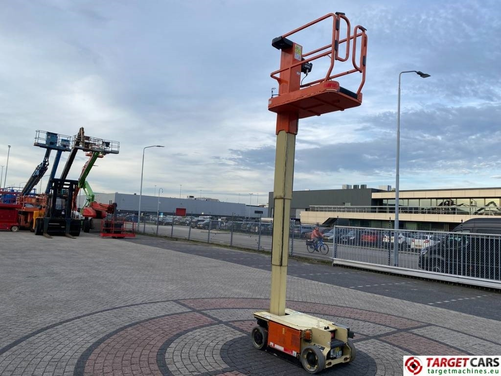 Plataforma de mastro vertical JLG 1230ES Electric Vertical Mast Work Lift 566cm: foto 6