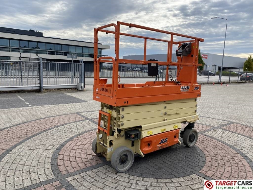 JLG 2632ES Electric Scissor Work Lift 977cm - Plataforma de Tijera/ Plataforma de tesoura: foto 3 JLG 2632ES Electric Scissor Work Lift 977cm - Plataforma de Tijera/ Plataforma de tesoura: foto 3