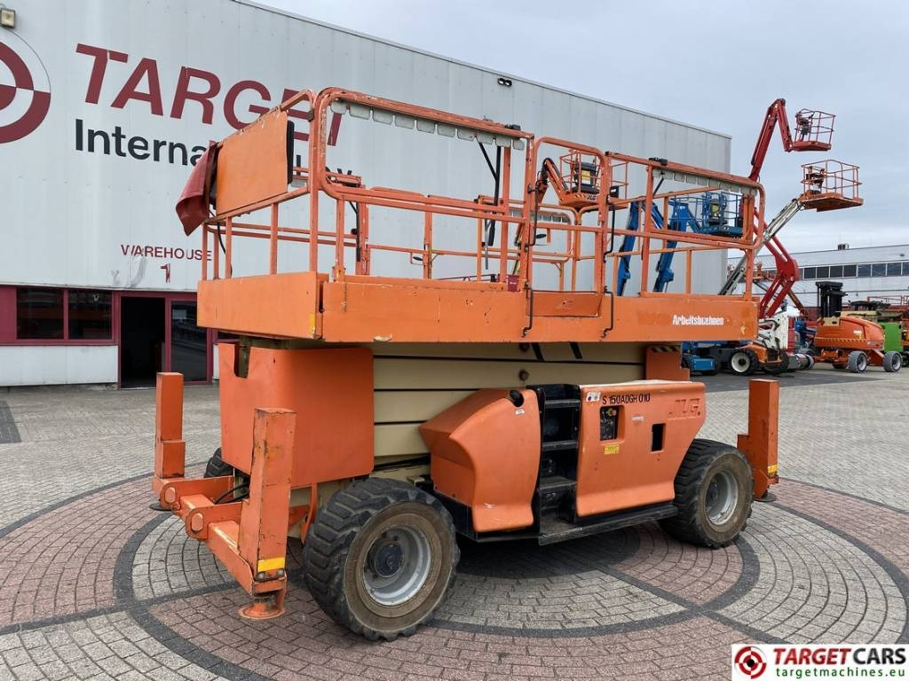 JLG 4394RT Diesel 4x4 Scissor Work Lift 1511cm - Plataforma de Tijera/ Plataforma de tesoura: foto 1 JLG 4394RT Diesel 4x4 Scissor Work Lift 1511cm - Plataforma de Tijera/ Plataforma de tesoura: foto 1