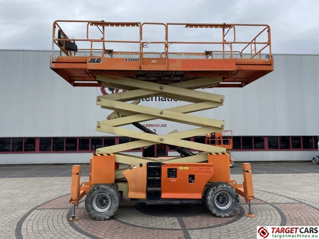 JLG 4394RT Diesel 4x4 Scissor Work Lift 1511cm - Plataforma de Tijera/ Plataforma de tesoura: foto 5 JLG 4394RT Diesel 4x4 Scissor Work Lift 1511cm - Plataforma de Tijera/ Plataforma de tesoura: foto 5