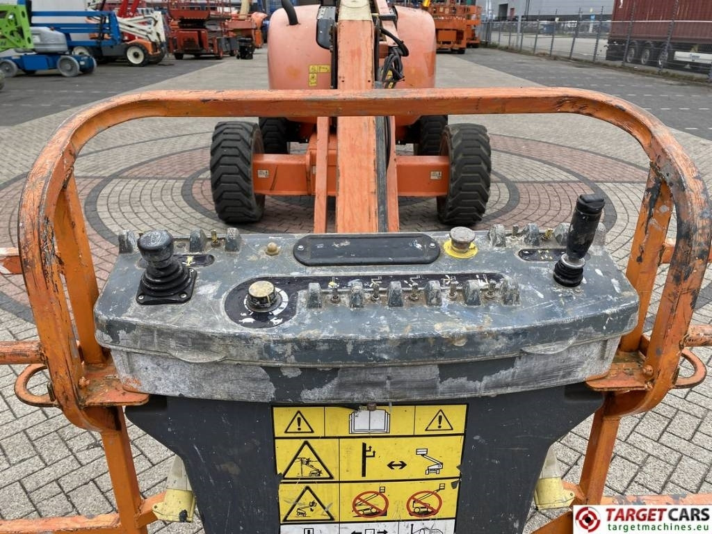 Plataforma articulada JLG 600AJ Articulated 4x4 Diesel Boom Work Lift 2047cm: foto 9 Plataforma articulada JLG 600AJ Articulated 4x4 Diesel Boom Work Lift 2047cm: foto 9
