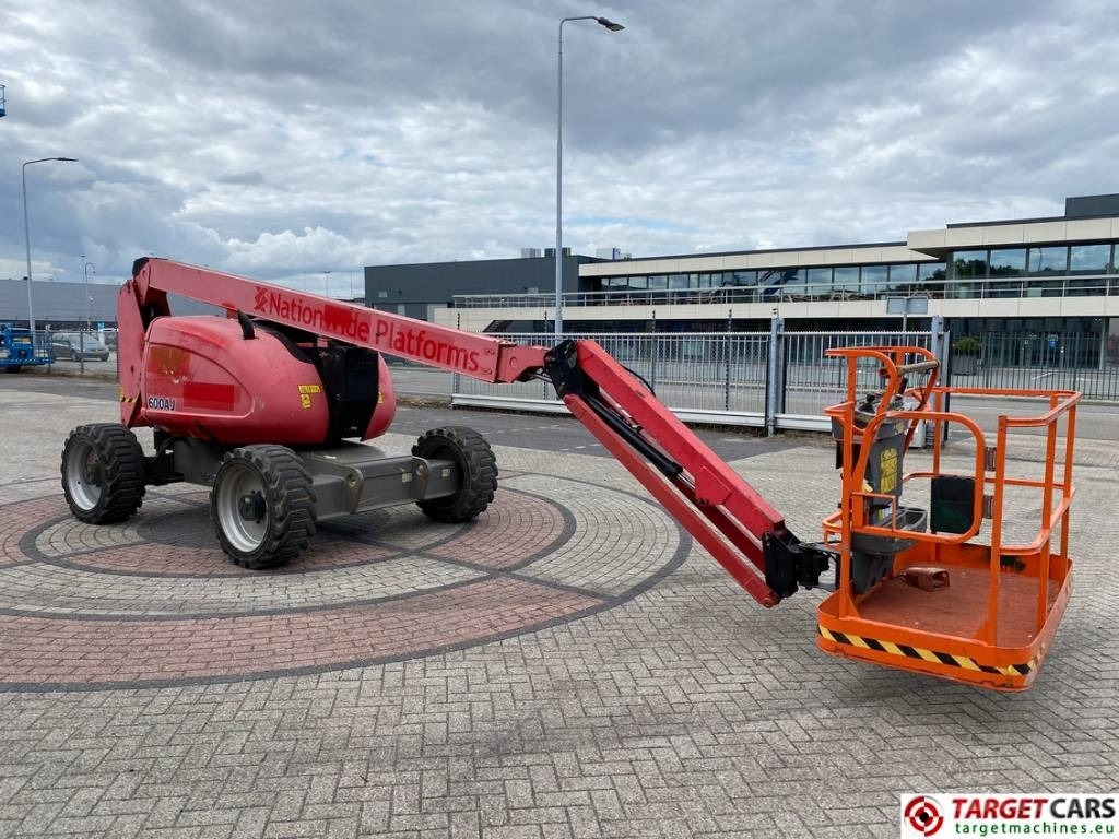 JLG 600AJ Articulated 4x4 Diesel Boom Work Lift 2047cm - Plataforma articulada: foto 2 JLG 600AJ Articulated 4x4 Diesel Boom Work Lift 2047cm - Plataforma articulada: foto 2