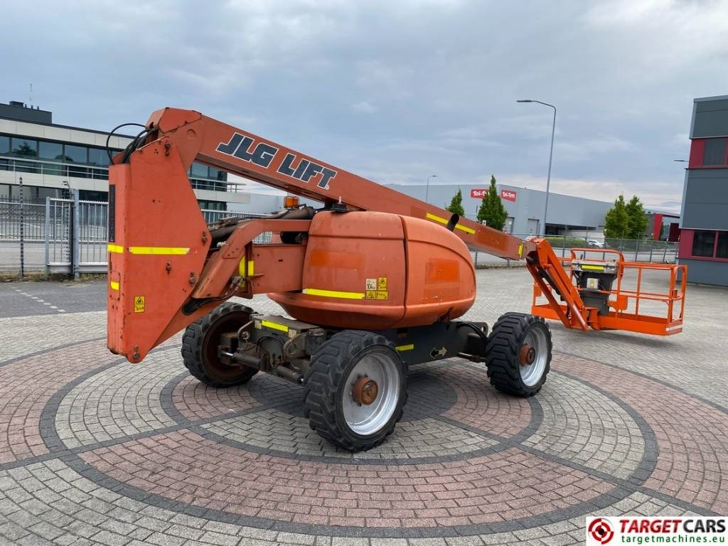 JLG 600AJ Articulated 4x4x4 Diesel Boom Lift 2047cm - Plataforma articulada: foto 4 JLG 600AJ Articulated 4x4x4 Diesel Boom Lift 2047cm - Plataforma articulada: foto 4