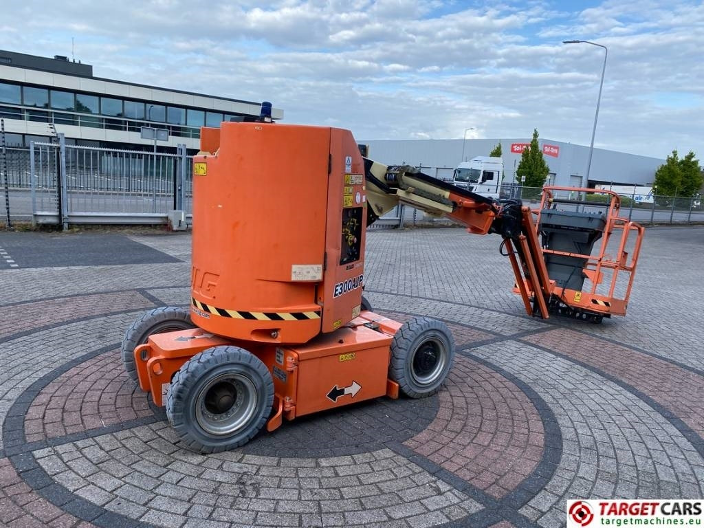 JLG E300AJP Jib Plus Articulated Boom Lift 11M DEFECT - Plataforma articulada: foto 3 JLG E300AJP Jib Plus Articulated Boom Lift 11M DEFECT - Plataforma articulada: foto 3