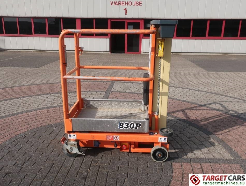JLG Power Tower Nano 830P Vertical Lift 450cm - Plataforma aérea: foto 5 JLG Power Tower Nano 830P Vertical Lift 450cm - Plataforma aérea: foto 5