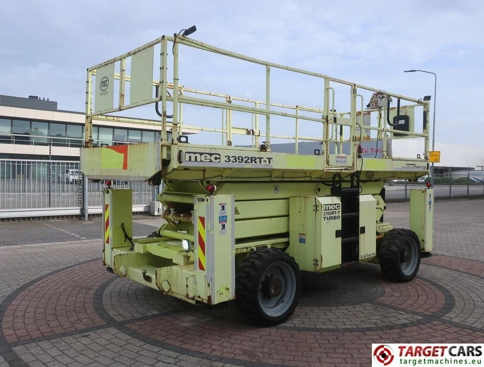 MEC 3392RT-T Diesel 4x4 Scissor Work Lift 1200cm - Plataforma de Tijera/ Plataforma de tesoura: foto 3 MEC 3392RT-T Diesel 4x4 Scissor Work Lift 1200cm - Plataforma de Tijera/ Plataforma de tesoura: foto 3