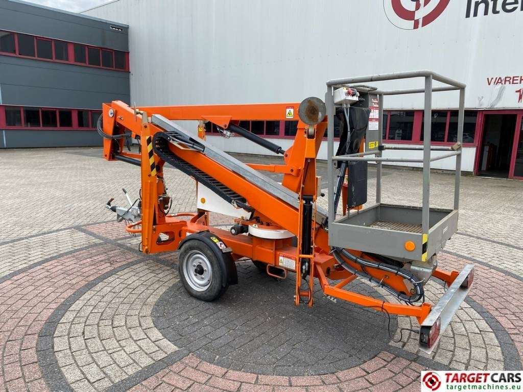 Niftylift 120TAC MK1C Tow Electric Boom Work Lift 1220cm - Plataforma de elevaçao rebocável: foto 4 Niftylift 120TAC MK1C Tow Electric Boom Work Lift 1220cm - Plataforma de elevaçao rebocável: foto 4