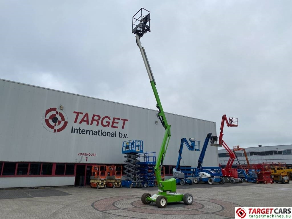Niftylift HR12NE MK1B Electric Articulated Boom Lift 1220cm - Plataforma articulada: foto 5 Niftylift HR12NE MK1B Electric Articulated Boom Lift 1220cm - Plataforma articulada: foto 5