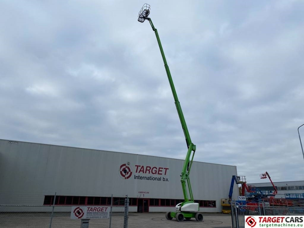 Niftylift HR28 HyBrid Articulated 4x4 Boom Work Lift 2800cm - Plataforma articulada: foto 5 Niftylift HR28 HyBrid Articulated 4x4 Boom Work Lift 2800cm - Plataforma articulada: foto 5
