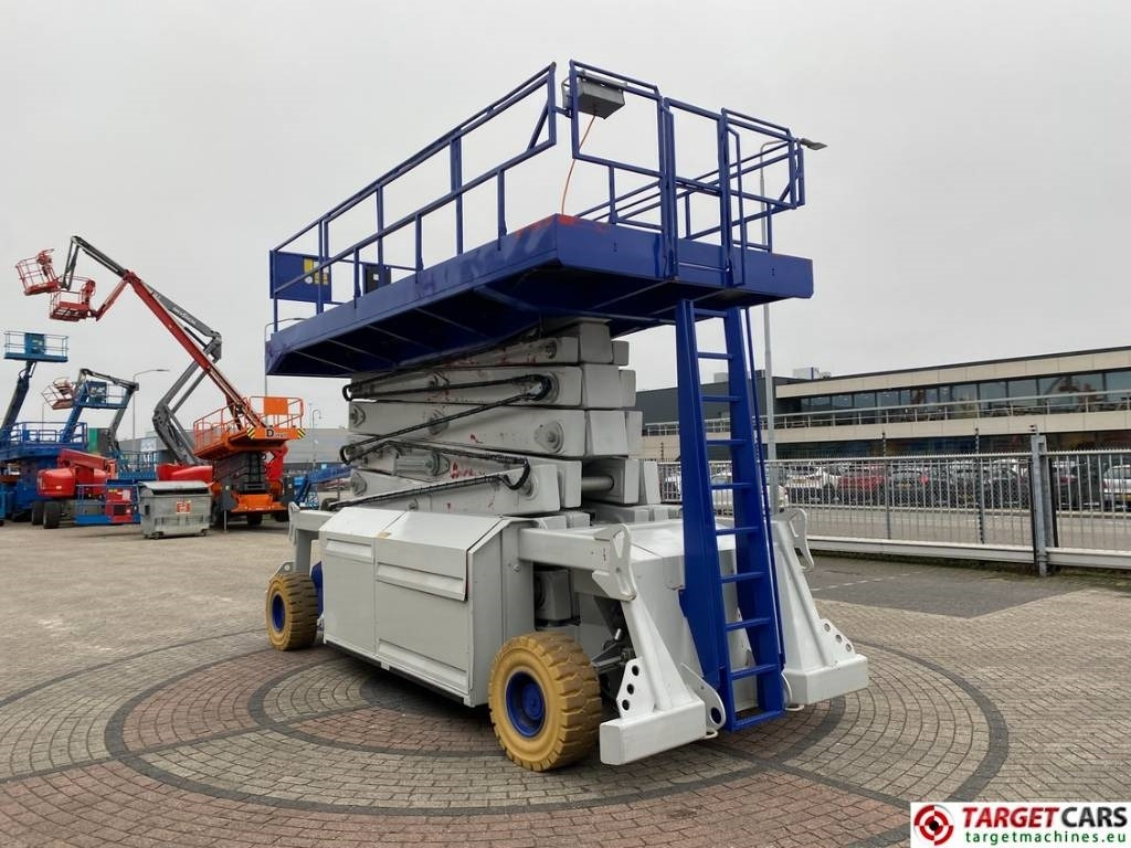 PB Lifttechnik S270-24E Electric 4x4 Scissor Work Lift 2725cm - Plataforma de Tijera/ Plataforma de tesoura: foto 2 PB Lifttechnik S270-24E Electric 4x4 Scissor Work Lift 2725cm - Plataforma de Tijera/ Plataforma de tesoura: foto 2