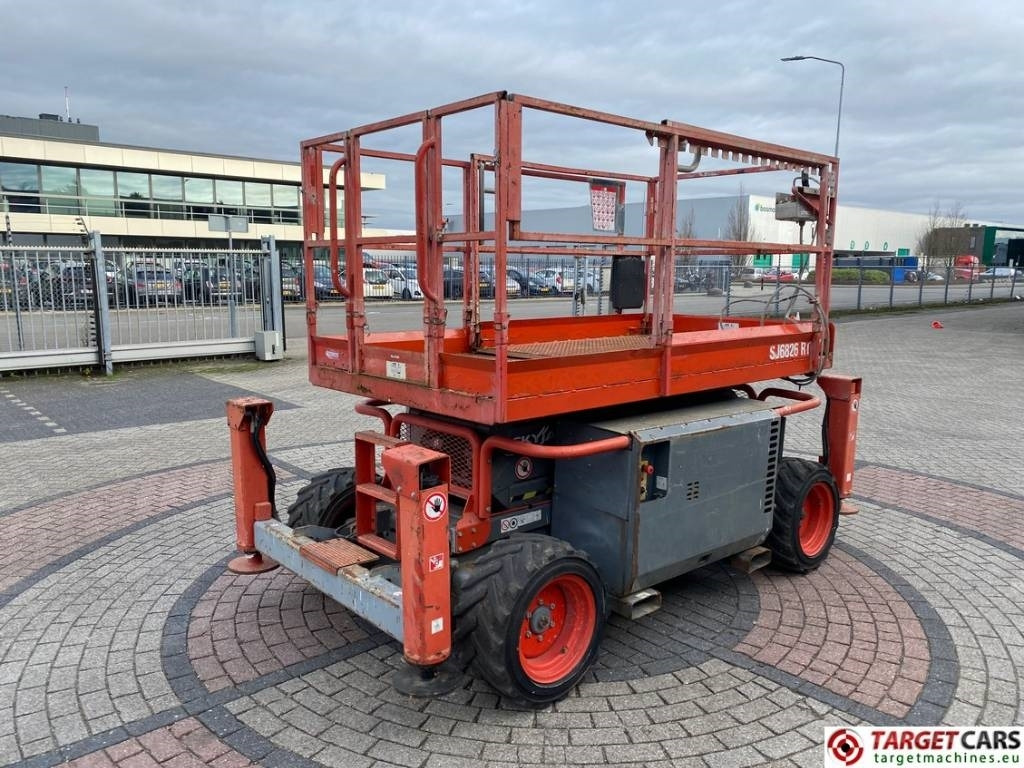 SkyJack SJ6826 RT Diesel 4x4 Scissor Work Lift 992cm - Plataforma de Tijera/ Plataforma de tesoura: foto 3 SkyJack SJ6826 RT Diesel 4x4 Scissor Work Lift 992cm - Plataforma de Tijera/ Plataforma de tesoura: foto 3
