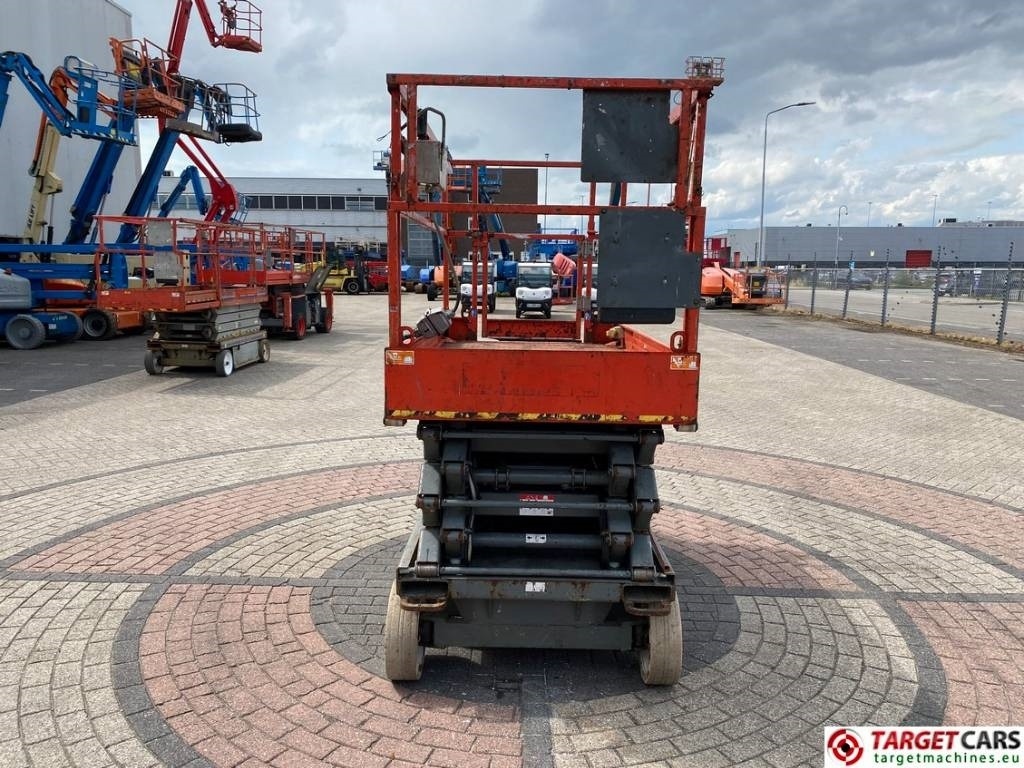 Locação financeira de SkyJack SJIII-4632 Electric 4632 Scissor Work Lift 1170cm  SkyJack SJIII-4632 Electric 4632 Scissor Work Lift 1170cm: foto 30