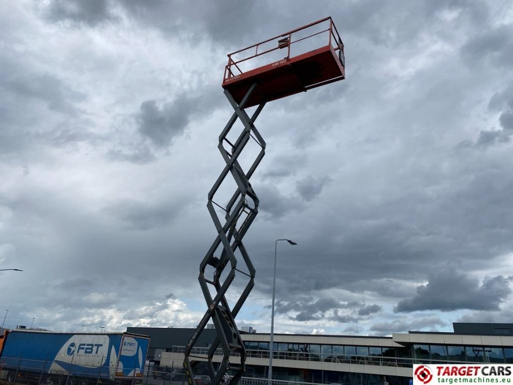 Locação financeira de SkyJack SJIII-4632 Electric 4632 Scissor Work Lift 1170cm  SkyJack SJIII-4632 Electric 4632 Scissor Work Lift 1170cm: foto 28
