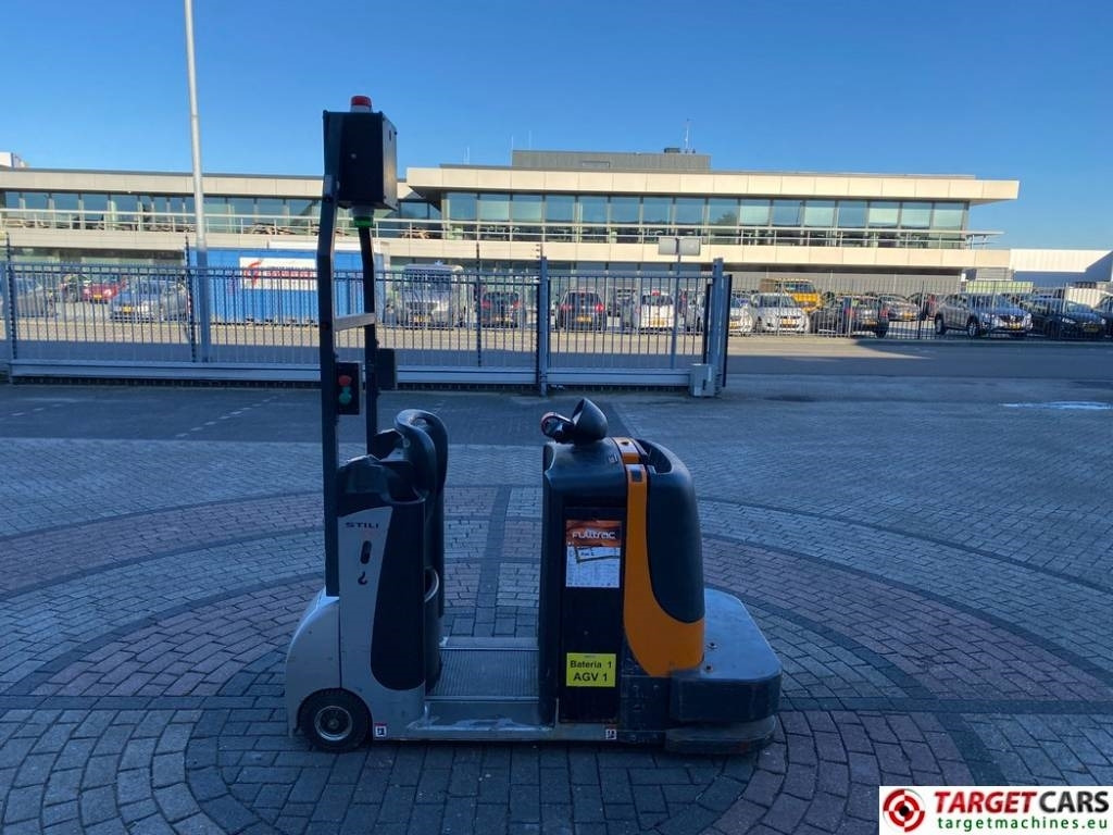 Still CX-T Electric TowTruck Tractor 24V 4000KG Capacity - Trator elétrics: foto 3 Still CX-T Electric TowTruck Tractor 24V 4000KG Capacity - Trator elétrics: foto 3