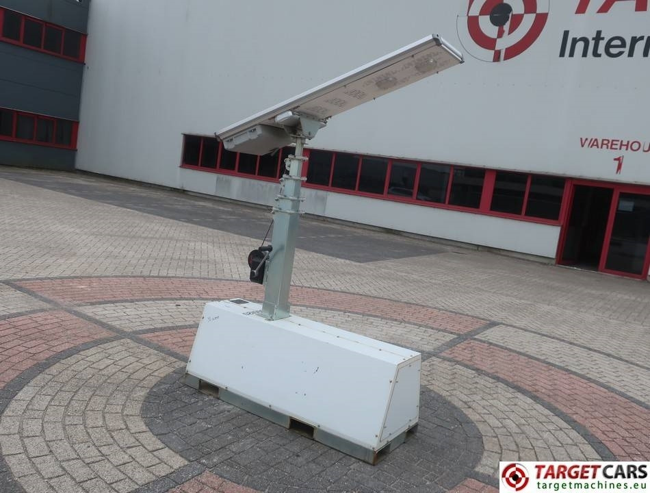 Trime X-Polar Solar Panel 50W Led Tower Light - Torre de iluminação: foto 4 Trime X-Polar Solar Panel 50W Led Tower Light - Torre de iluminação: foto 4