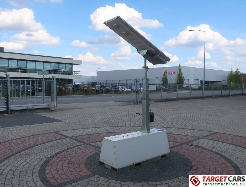 Trime X-Pole Led Solar Tower Light 2x25W - Torre de iluminação: foto 3 Trime X-Pole Led Solar Tower Light 2x25W - Torre de iluminação: foto 3