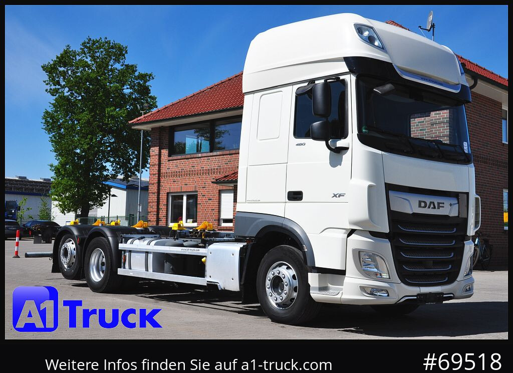 DAF XF 480 FAR Intarder, Multiwechsler 2x AHK - Camião transportador de contêineres/ Caixa móvel: foto 1 DAF XF 480 FAR Intarder, Multiwechsler 2x AHK - Camião transportador de contêineres/ Caixa móvel: foto 1