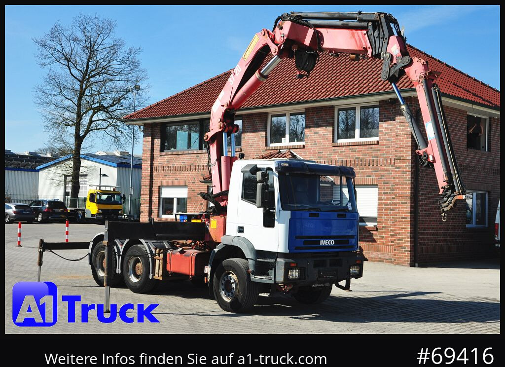 IVECO 420 6x4, HMF3722 Jib Funk Seilwinde, - Camião grua: foto 1 IVECO 420 6x4, HMF3722 Jib Funk Seilwinde, - Camião grua: foto 1