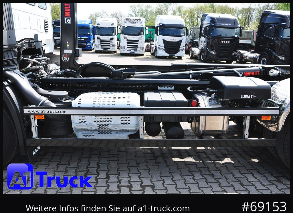 IVECO X-Way AD 420 Hiab 21S59 Lenk- Liftachse, Garantie - Camião polibenne: foto 3 IVECO X-Way AD 420 Hiab 21S59 Lenk- Liftachse, Garantie - Camião polibenne: foto 3