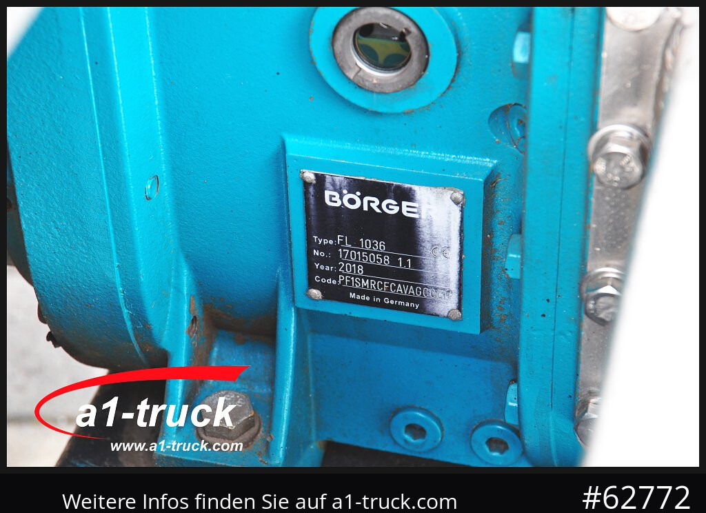 KAESSBOHRER STN-TA, Gülle 30m³,Vogelsang - Semi-reboque cisterna: foto 4 KAESSBOHRER STN-TA, Gülle 30m³,Vogelsang - Semi-reboque cisterna: foto 4