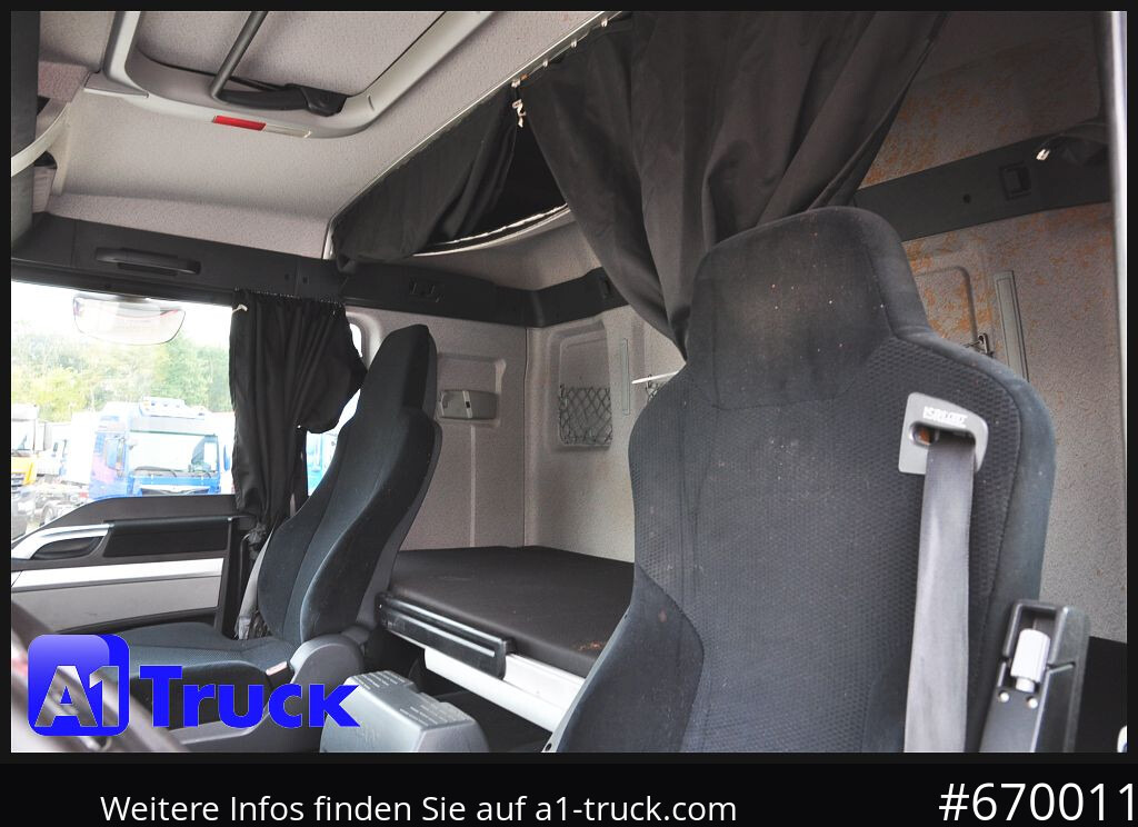 MAN TGX 26.400, Hiab Kran, Lenk-Liftachse, - Camião de caixa aberta/ Plataforma, Camião grua: foto 4 MAN TGX 26.400, Hiab Kran, Lenk-Liftachse, - Camião de caixa aberta/ Plataforma, Camião grua: foto 4