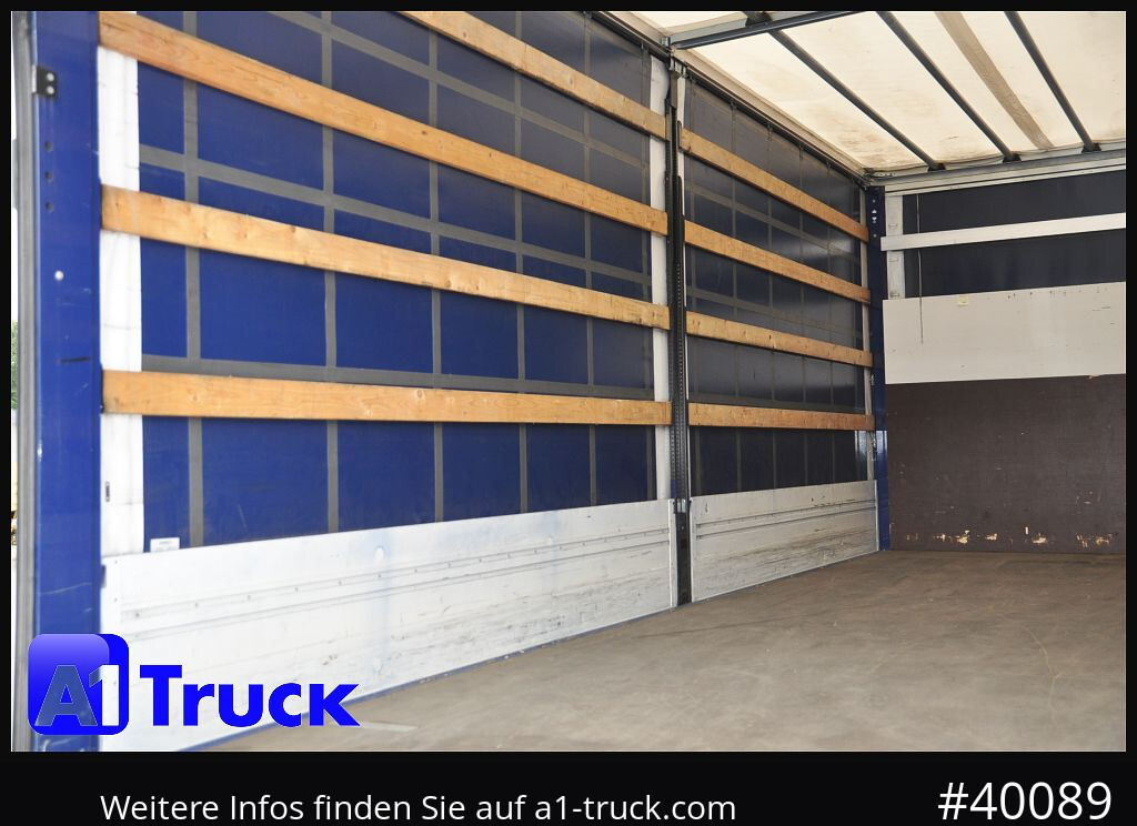 RENAULT D 240, 4x2, Ladebordwand, LBW, guter Zustand - Camião de lona: foto 2 RENAULT D 240, 4x2, Ladebordwand, LBW, guter Zustand - Camião de lona: foto 2