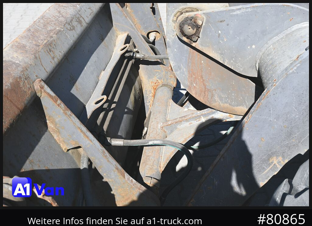 Pá carregadora de rodas VOLVO Volvo ZL 502-C: foto 13 Pá carregadora de rodas VOLVO Volvo ZL 502-C: foto 13