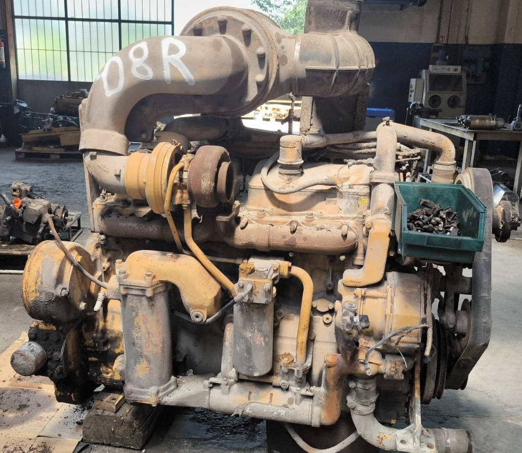 Caterpillar 3406 Motore usato completo di convertitore e pompe - Motor e peças para Máquina de construção: foto 2 Caterpillar 3406 Motore usato completo di convertitore e pompe - Motor e peças para Máquina de construção: foto 2