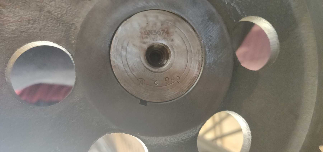 Caterpillar 3408 ALBERO A CAMME CON INGRANAGGI 7N8345 . CONTROLLATO IN RETTIFICA E LUCIDATO - Árvore de cames para Máquina de construção: foto 4 Caterpillar 3408 ALBERO A CAMME CON INGRANAGGI 7N8345 . CONTROLLATO IN RETTIFICA E LUCIDATO - Árvore de cames para Máquina de construção: foto 4