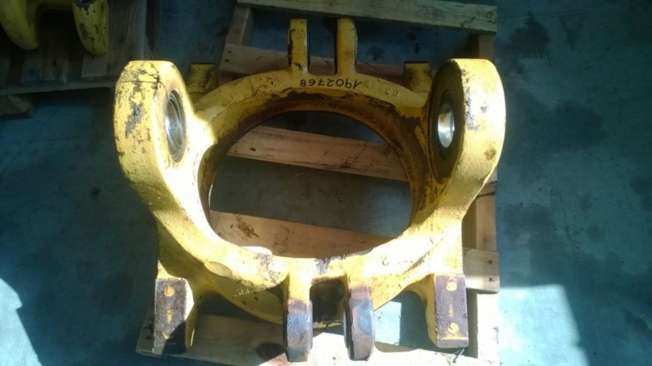 Caterpillar 735 Supporto perno snodo centrale - Carroceria e exterior para Máquina de construção: foto 1 Caterpillar 735 Supporto perno snodo centrale - Carroceria e exterior para Máquina de construção: foto 1