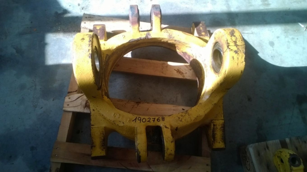 Caterpillar 735 Supporto perno snodo centrale - Carroceria e exterior para Máquina de construção: foto 2 Caterpillar 735 Supporto perno snodo centrale - Carroceria e exterior para Máquina de construção: foto 2