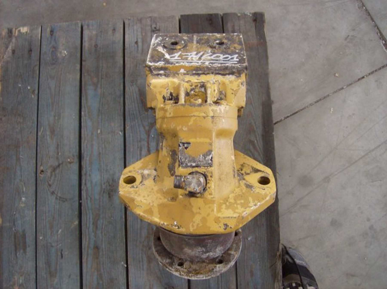 Caterpillar 988F II MOTORE IDRAULICO VENTOLA. APPLICAZIONE PER AMBIENTI CON ALTE TEMPERATURE - Motor hidráulico para Máquina de construção: foto 3 Caterpillar 988F II MOTORE IDRAULICO VENTOLA. APPLICAZIONE PER AMBIENTI CON ALTE TEMPERATURE - Motor hidráulico para Máquina de construção: foto 3