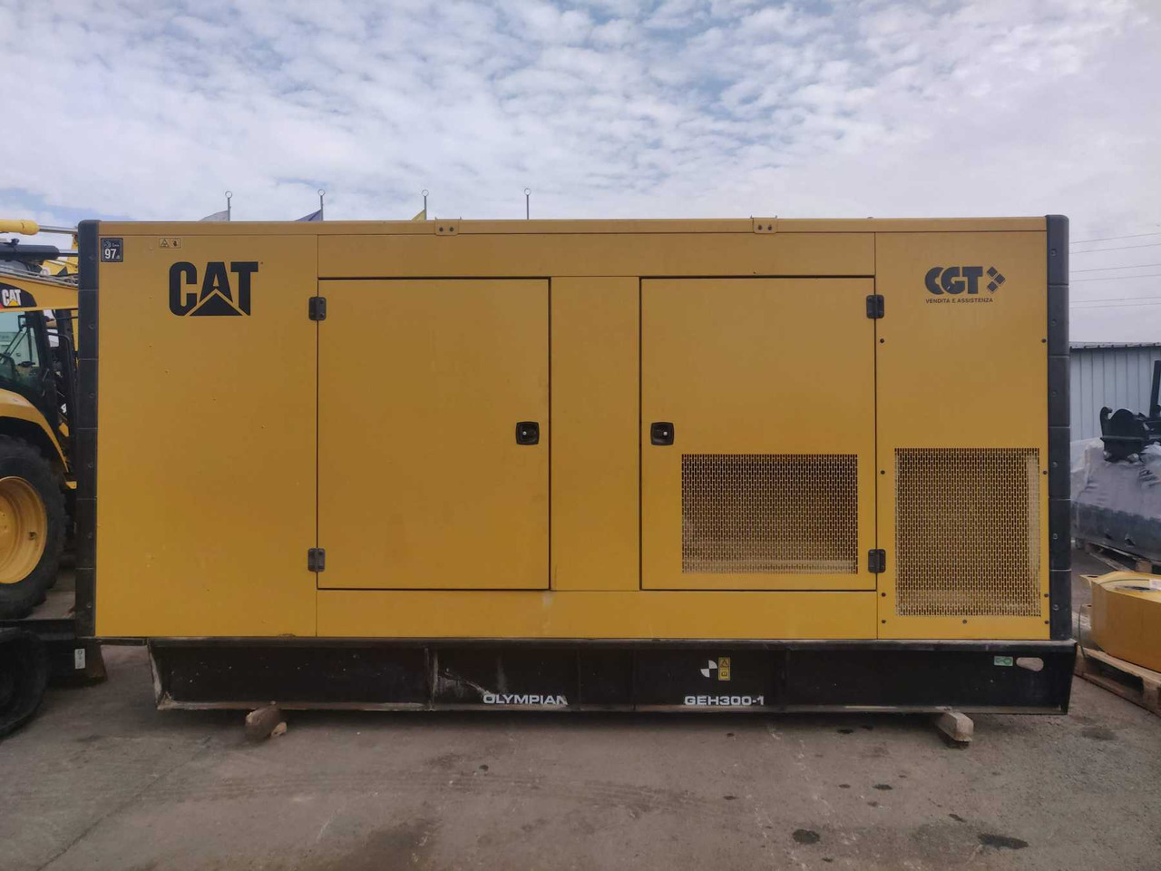 Caterpillar Olympian GEH300-1 - Gerador elétrico: foto 1 Caterpillar Olympian GEH300-1 - Gerador elétrico: foto 1
