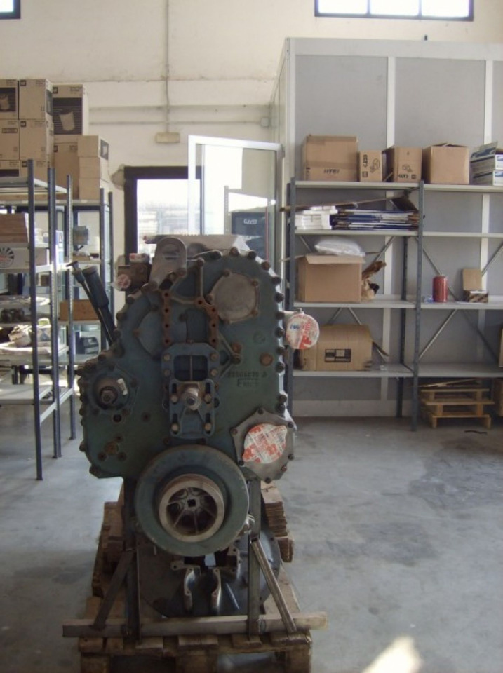 DETROIT DIESEL GM60 Motore revisionato. - Motor para Máquina de construção: foto 2 DETROIT DIESEL GM60 Motore revisionato. - Motor para Máquina de construção: foto 2