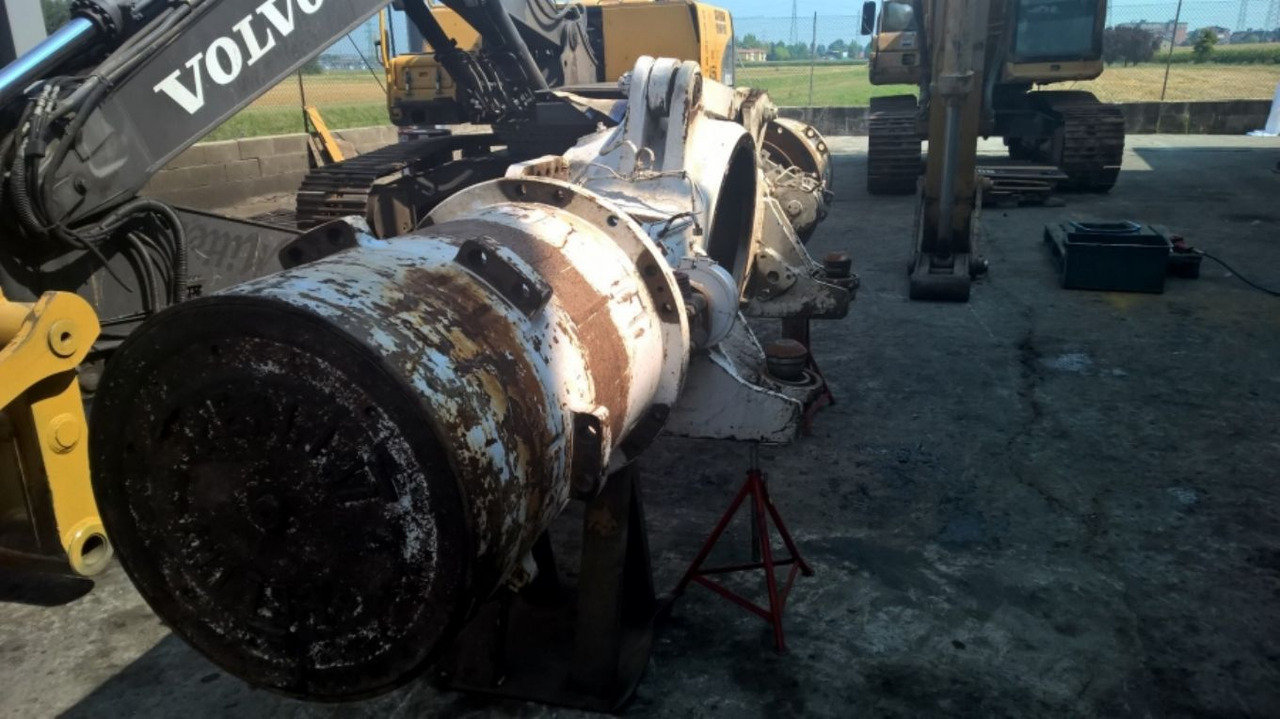 PERLINI DP655 ASSALE COMPLETO DI RIDUTTORI - Transmissão para Máquina de construção: foto 4 PERLINI DP655 ASSALE COMPLETO DI RIDUTTORI - Transmissão para Máquina de construção: foto 4