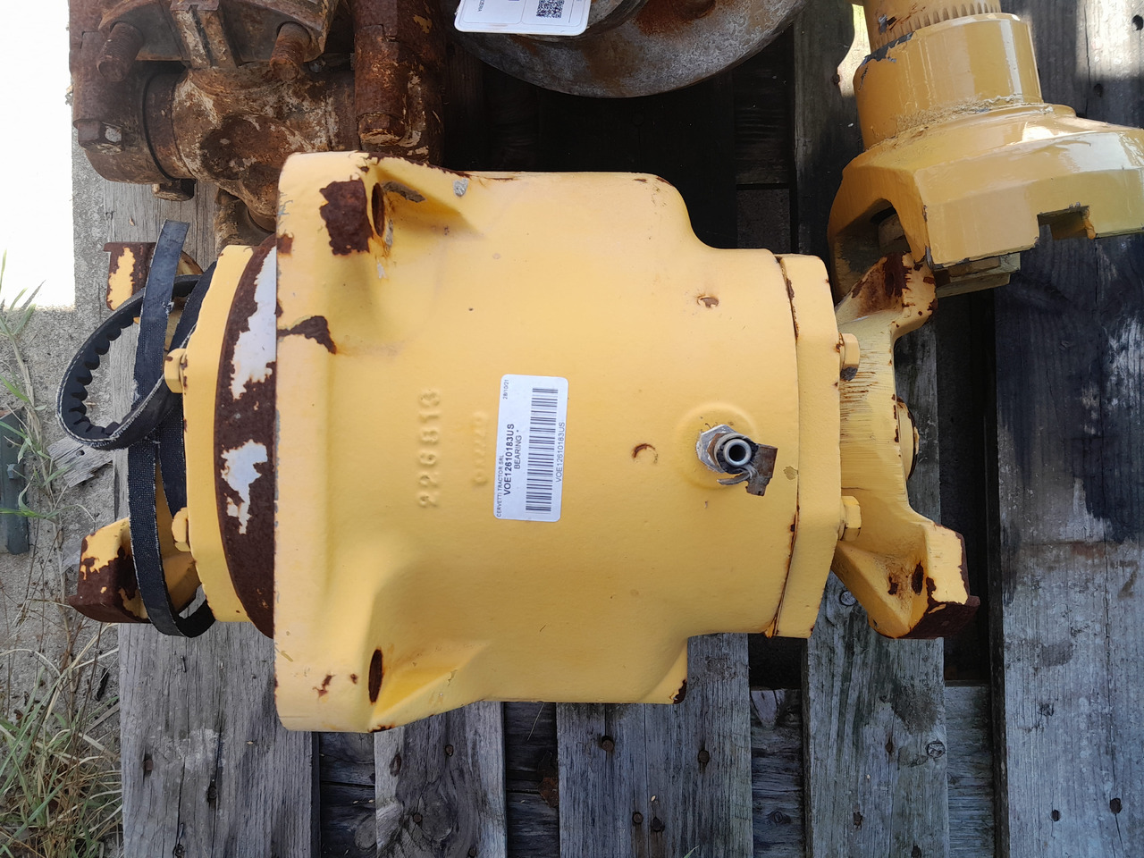 VOLVO L330E SUPPORT BEARING PROPELLER SHAFT - Transmissão para Máquina de construção: foto 2 VOLVO L330E SUPPORT BEARING PROPELLER SHAFT - Transmissão para Máquina de construção: foto 2