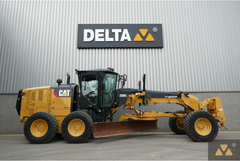 Caterpillar 120M2 - Motoniveladora: foto 2 Caterpillar 120M2 - Motoniveladora: foto 2