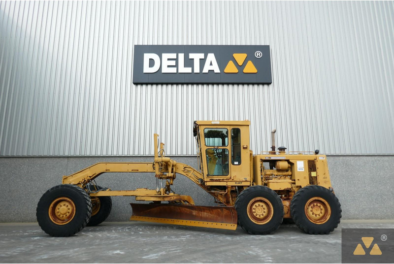 Caterpillar 12G - Motoniveladora: foto 1 Caterpillar 12G - Motoniveladora: foto 1